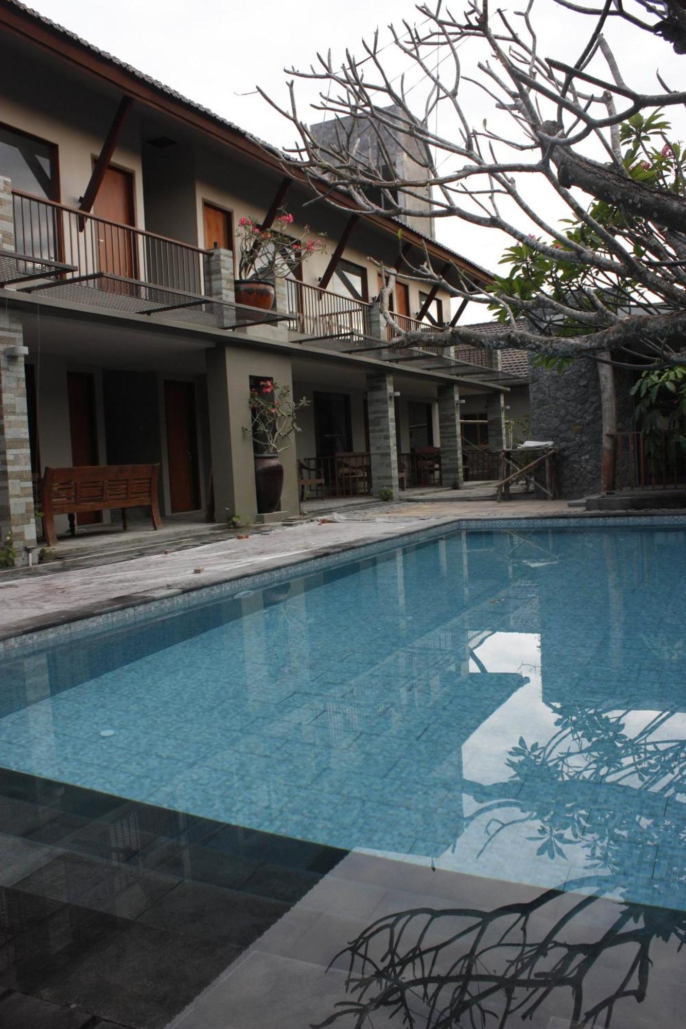 Rumah Batu Boutique Hotel Surakarta  Luaran gambar